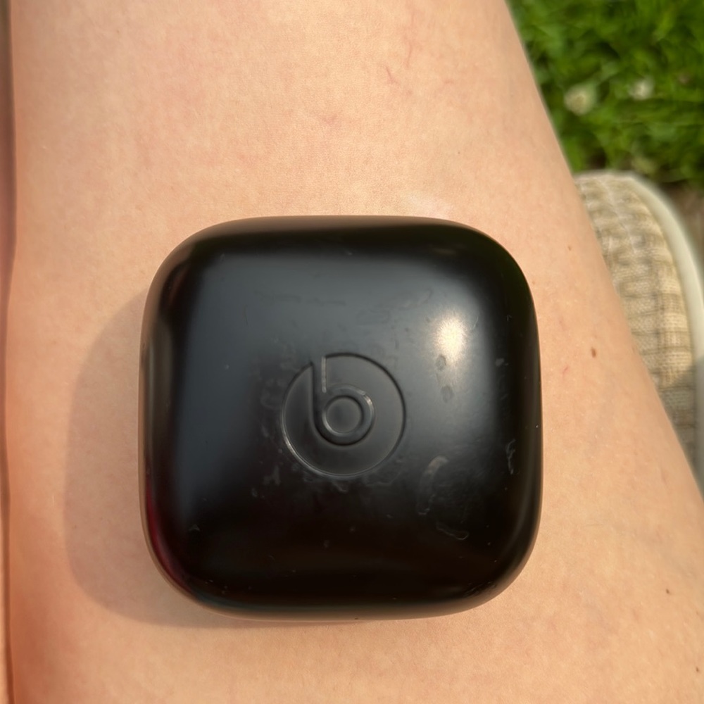 Black Apple Beats Powerbeats Pro